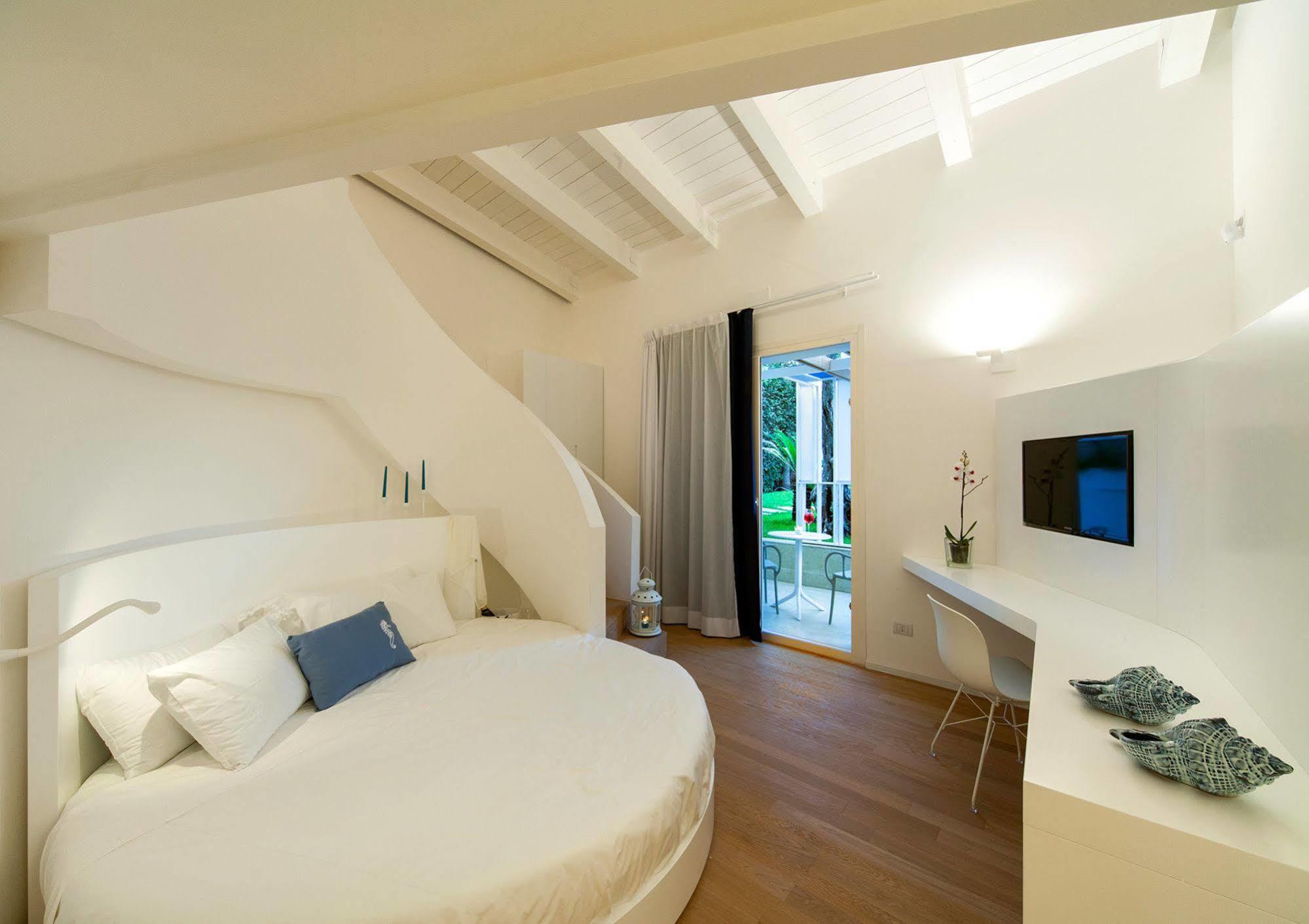 Calapetra Resort Fontane Bianche Exterior foto